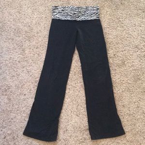 Victoria’s Secret Pink black pants